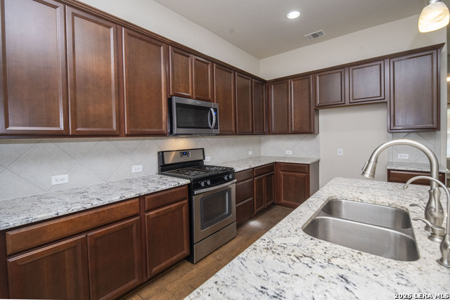 712 Pulitzer Property Photo 12