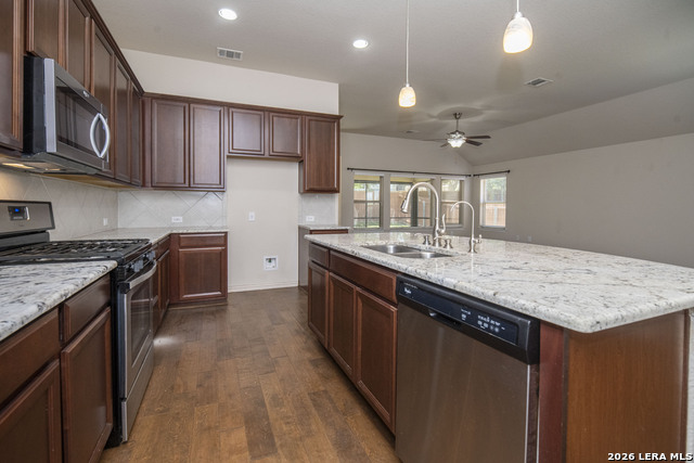 712 Pulitzer Property Photo 13