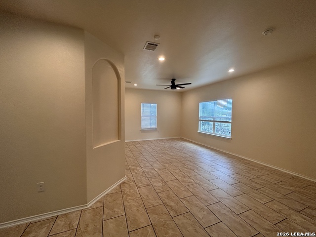 5981 Midcrown Dr Property Photo 6