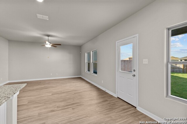 4278 Winston Way Property Photo 8