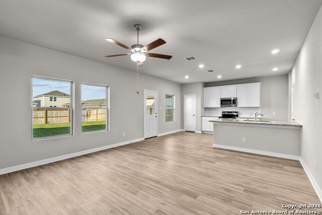 4278 Winston Way Property Photo 10