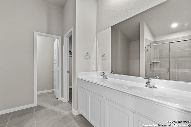 4278 Winston Way Property Photo 15