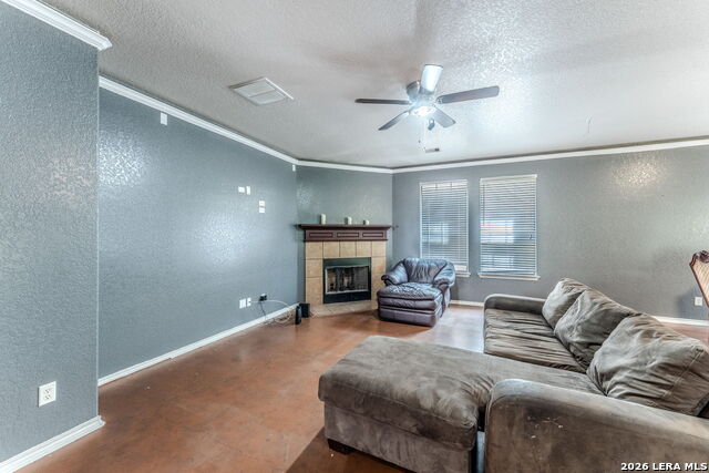 7219 Albany Rdg Property Photo 4