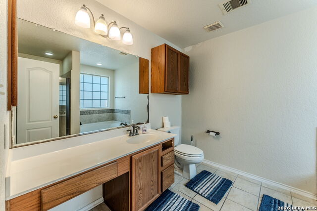 7219 Albany Rdg Property Photo 14