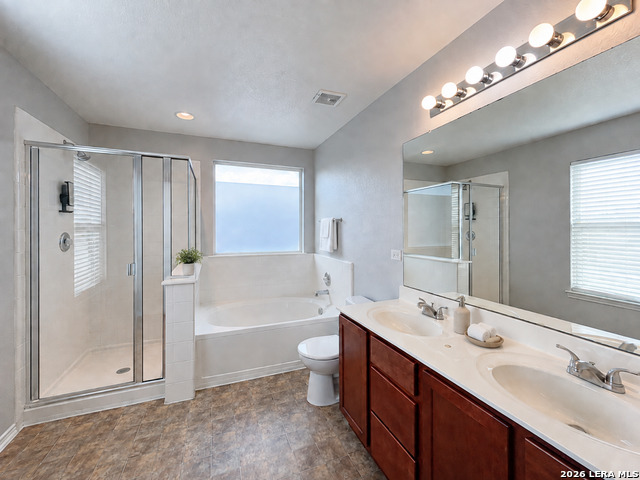 3522 Sunbird Bay Property Photo 9