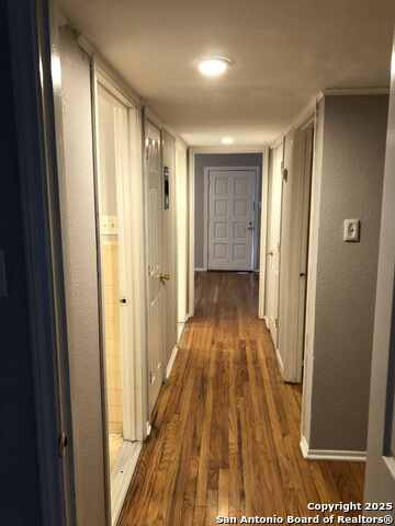 434 Rexford Dr Property Photo 6