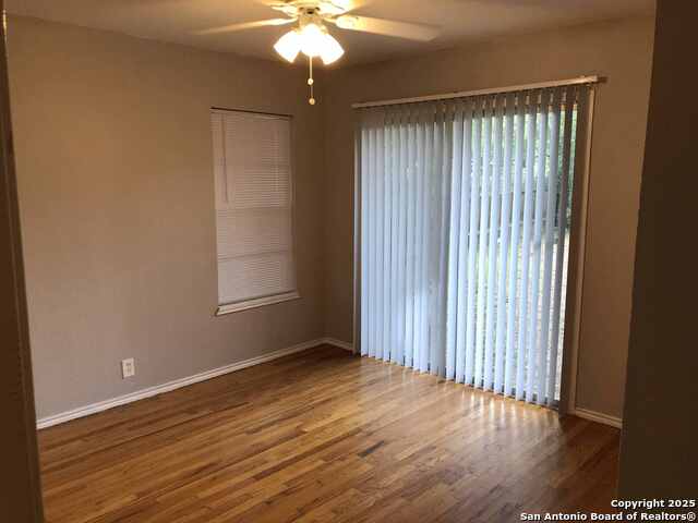 434 Rexford Dr Property Photo 7