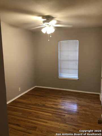 434 Rexford Dr Property Photo 11