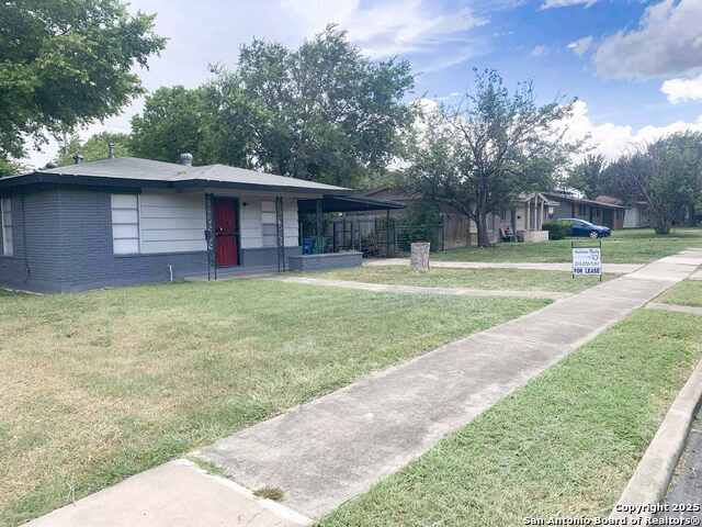 434 Rexford Dr Property Photo 12