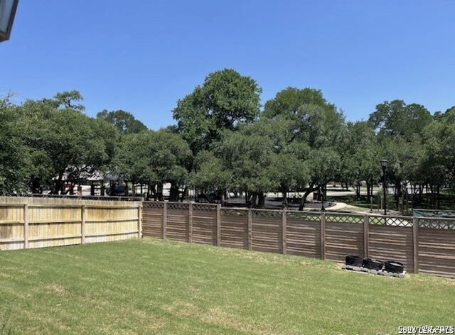 8023 Jalane Oaks Property Photo 8