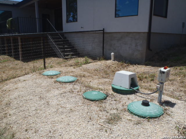 650 Shady Holw Property Photo 14