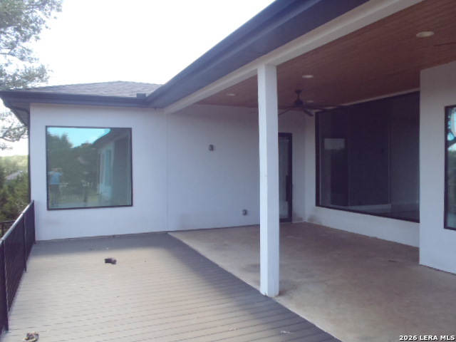 650 Shady Holw Property Photo 18