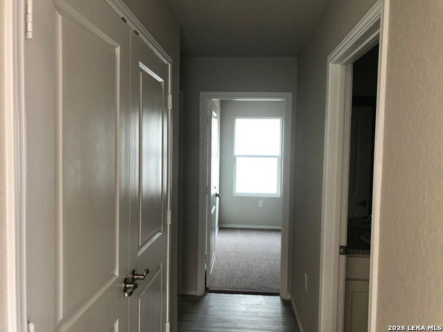 13431 Ashworth Blvd Property Photo 7