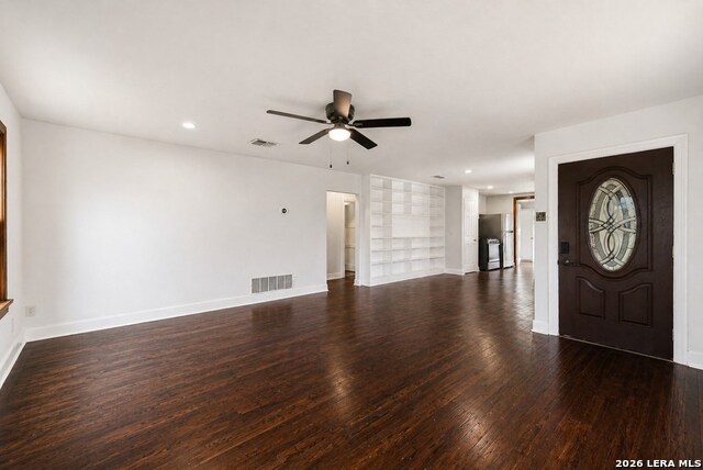 111 N Lewis Ave Property Photo 4