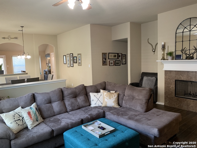 26427 Walden Oak Property Photo 5