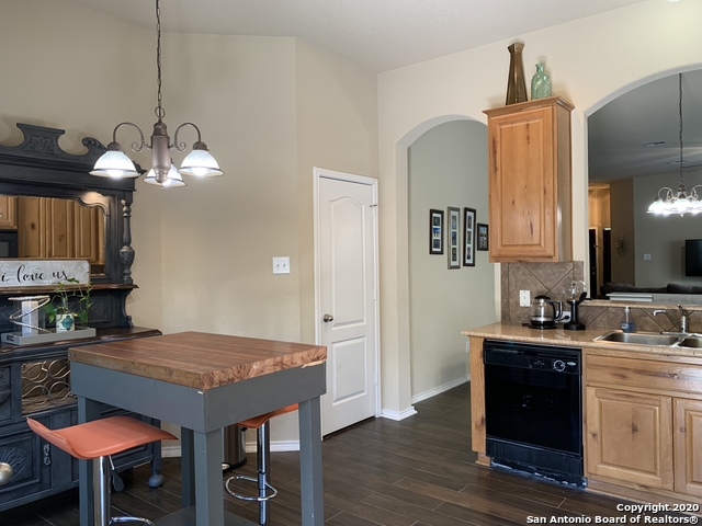 26427 Walden Oak Property Photo 11