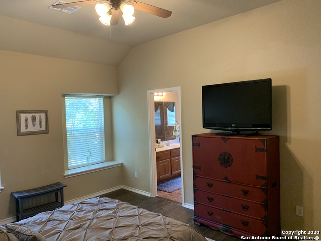 26427 Walden Oak Property Photo 13