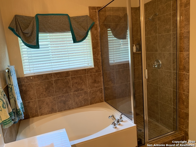 26427 Walden Oak Property Photo 18