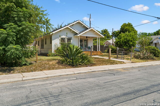 1620 N OLIVE ST Property Photo 1