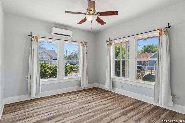 1620 N Olive St Property Photo 19
