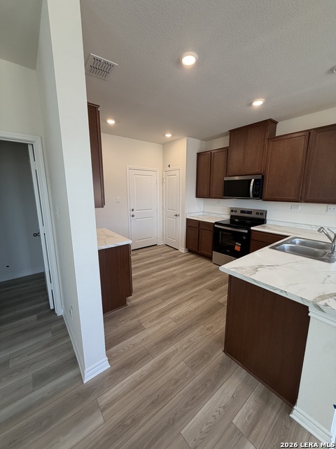 12942 Bone Dry Lane Property Photo 4