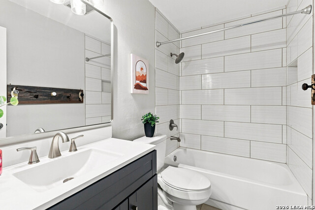 5823 Lost Crk Property Photo 22
