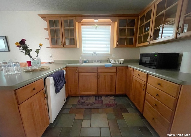 4334 Hollow Hill Dr Property Photo 8