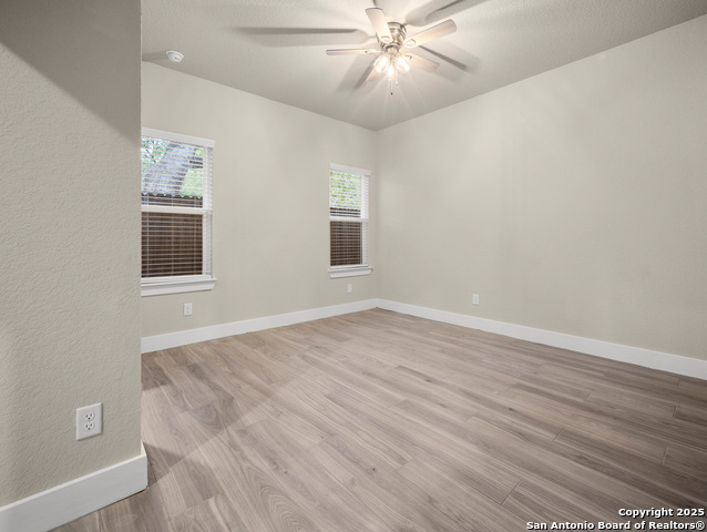 5338 Howard St Property Photo 17