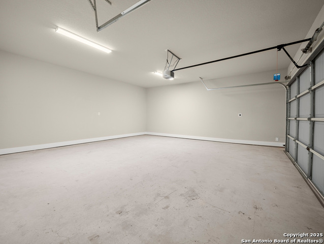 5338 Howard St Property Photo 27
