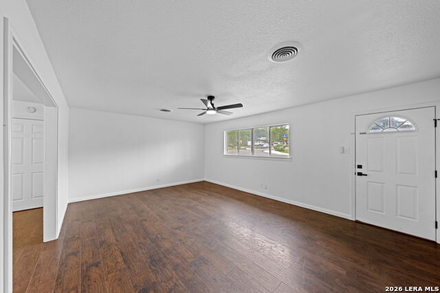 516 Westminster St Property Photo 4