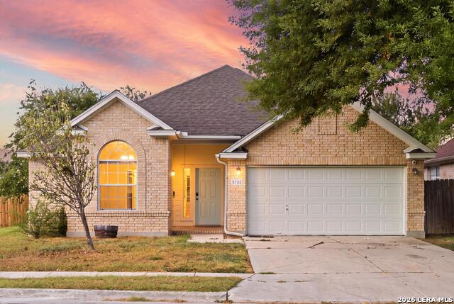 9703 Copper Oak