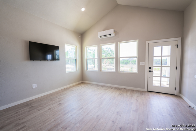 1225 Texas Oaks Property Photo 7