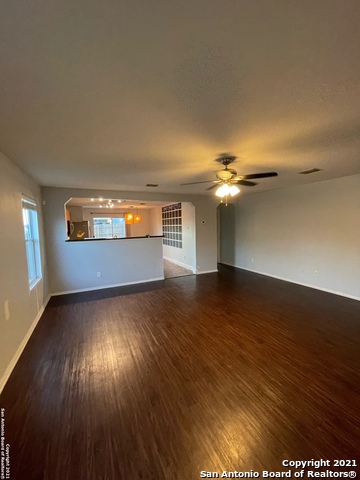 3534 Sabinal Maple Property Photo 3