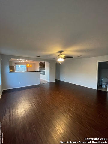 3534 Sabinal Maple Property Photo 4