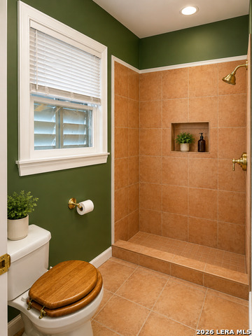 316 Pinckney St Property Photo 5
