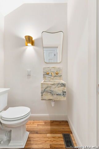 434 Thelma Dr Property Photo 22