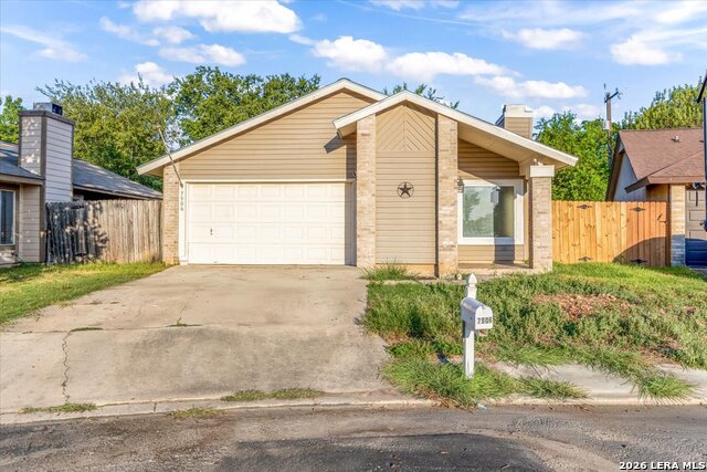 7906 Laurel Bnd Property Photo 1