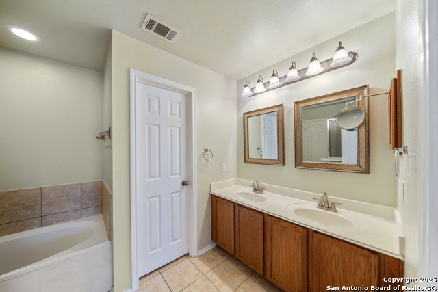 124 Rustic Trl Property Photo 19