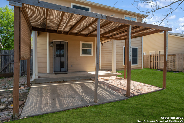 124 Rustic Trl Property Photo 27