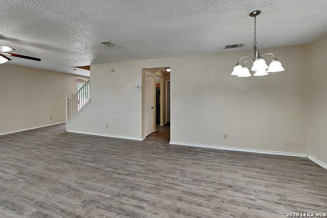 8055 Chestnut Cedar Dr Property Photo 4
