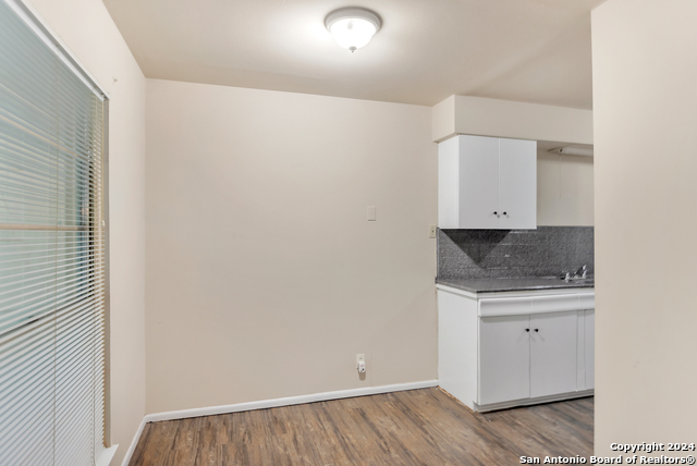 2730 Nacogdoches Rd Property Photo 4