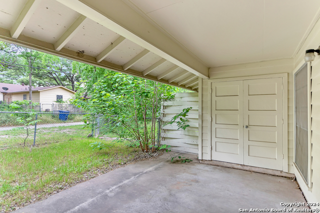 2730 Nacogdoches Rd Property Photo 13