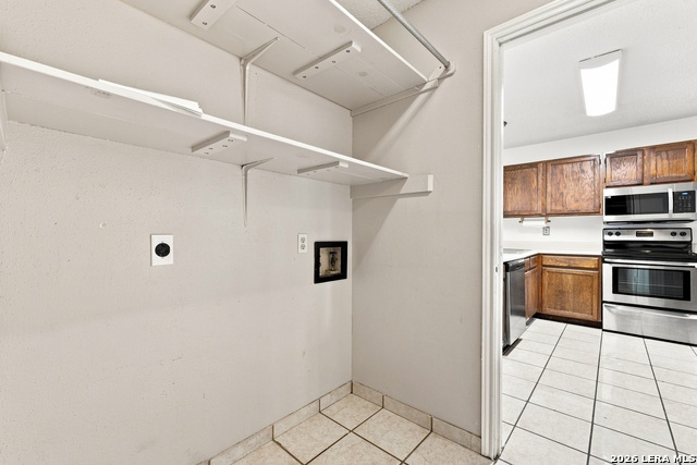 9314 Autumn Storm Property Photo 17