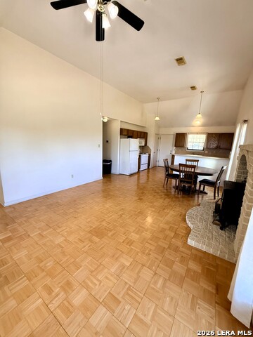 1057 Blue Bill Cove Dr Property Photo 6