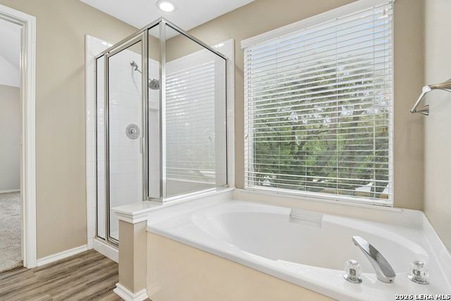 6318 Jade Gln Property Photo 28