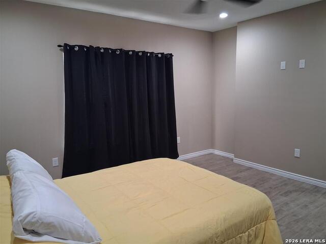 1012 E Bowie St Property Photo 16