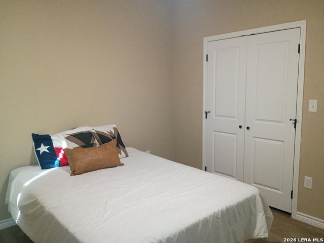 1012 E Bowie St Property Photo 20