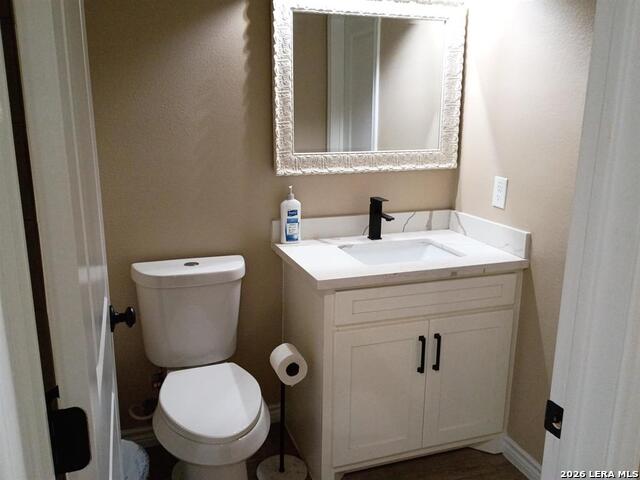 1012 E Bowie St Property Photo 22