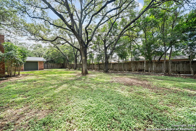202 Donella Dr Property Photo 32