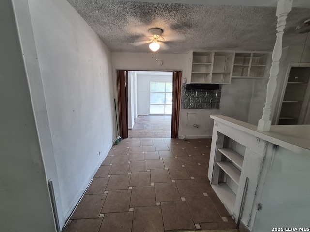 807 Weizmann St Property Photo 5